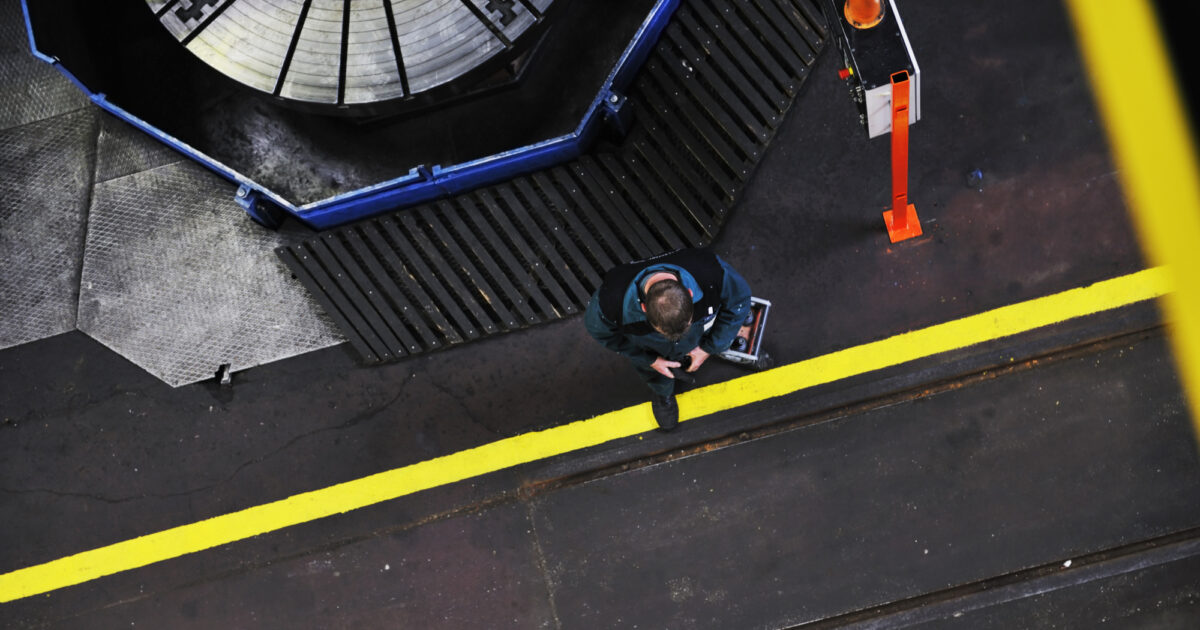 124-000-Jobs-verloren-Historischer-Stellen-Kahlschlag-ersch-ttert-Industrie