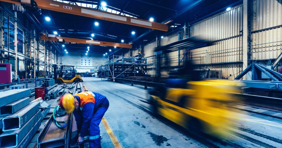 industrie-investitionen-deutschland-mit-gemischten-signalen-sterreich-weiter-unter-druck