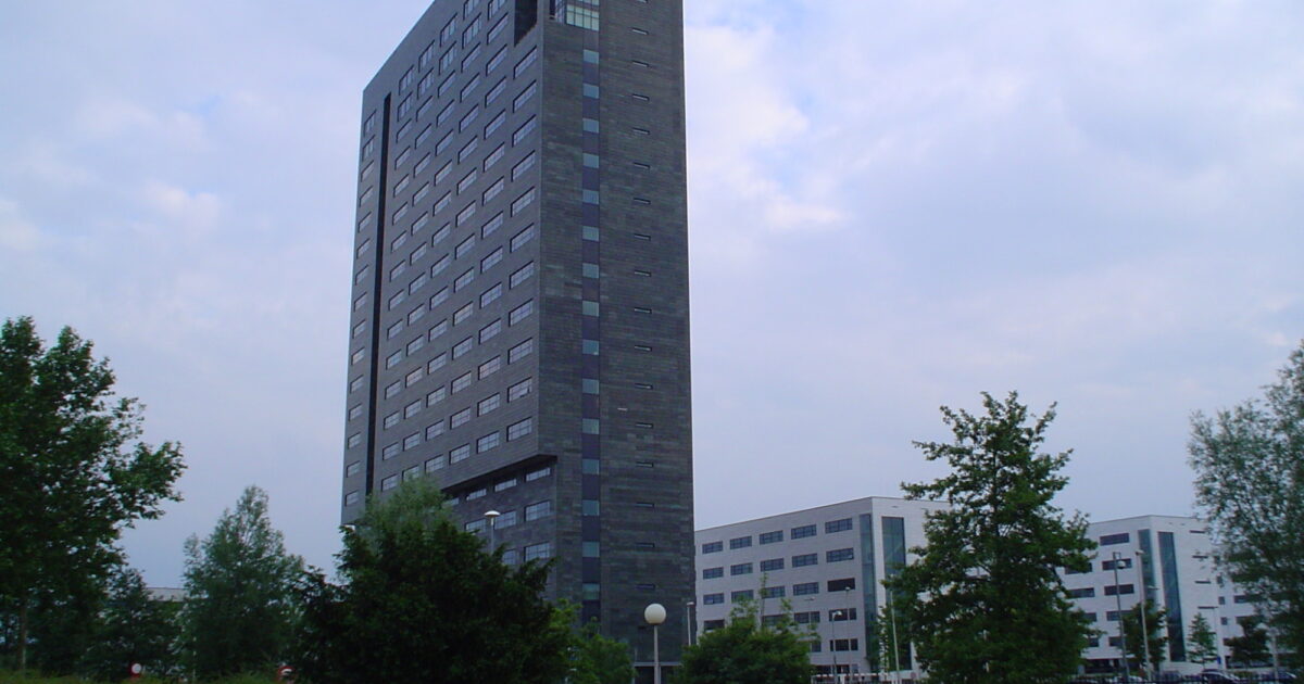 KI-Boom-treibt-ASML-an-Anlagenbauer-hebt-Wachstumsziel-erneut-an