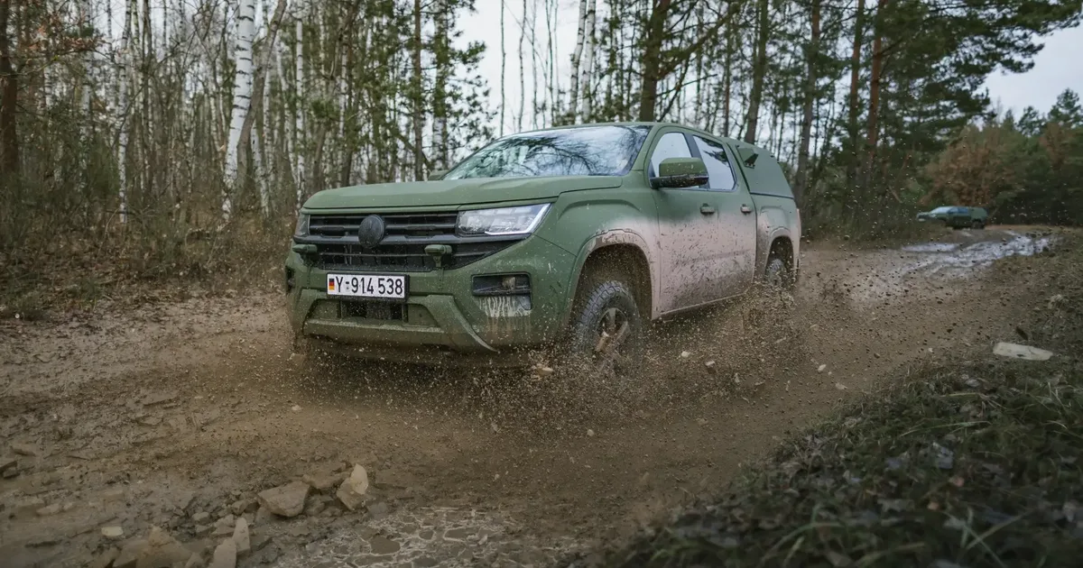 Volkswagen-Geheimer-Milit-r-Prototyp-sorgt-f-r-berraschung-auf-R-stungsmesse