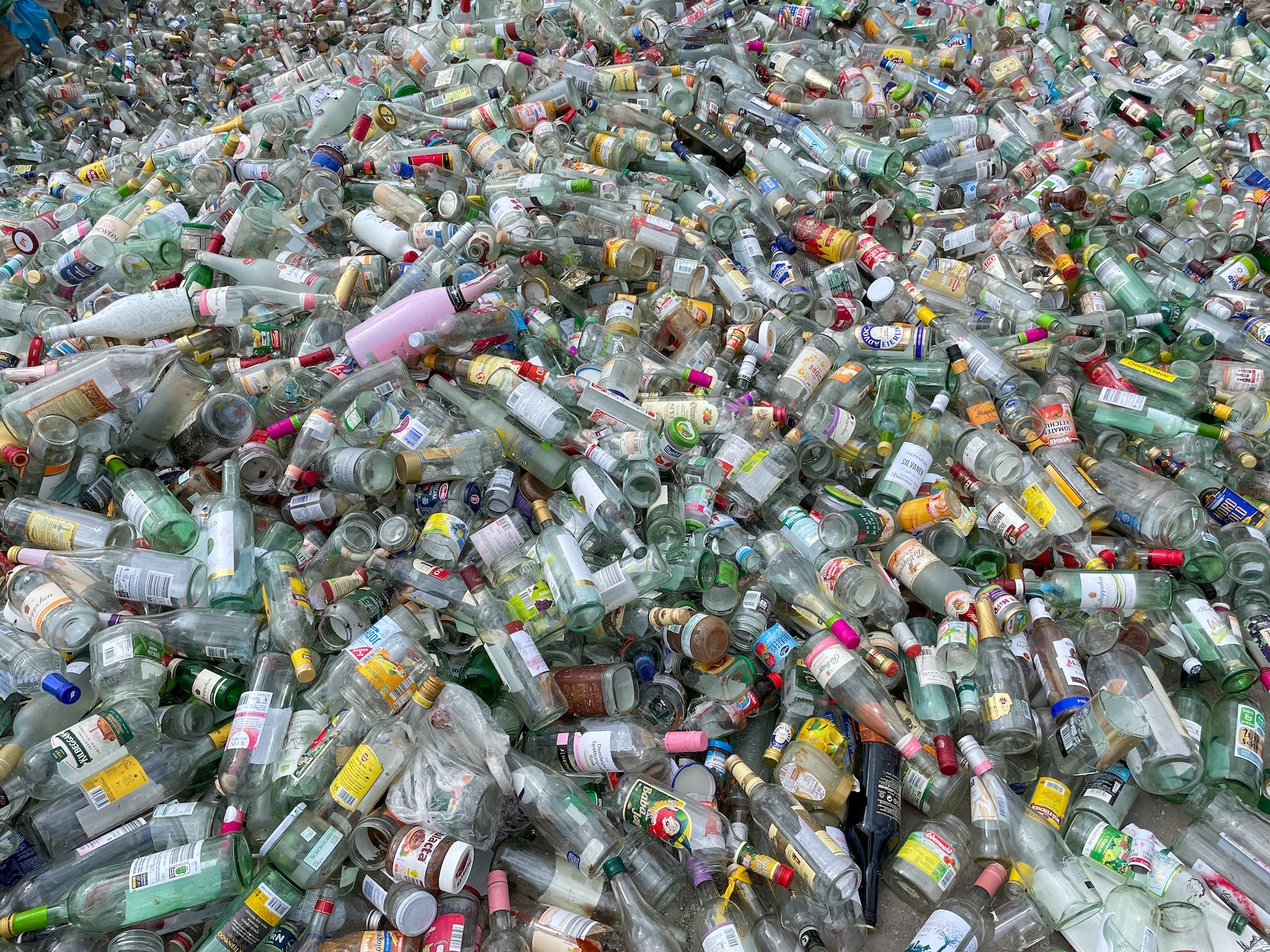 Glass Recycling Contamination Highlights Circular Economy Quality Risks