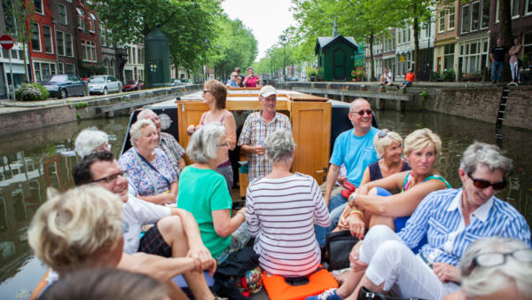 Tour across the Gouda canals