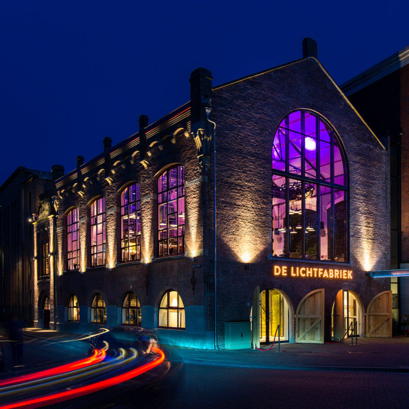 Lichtfabriek (ancienne usine des lampes, maintenant restaurant)