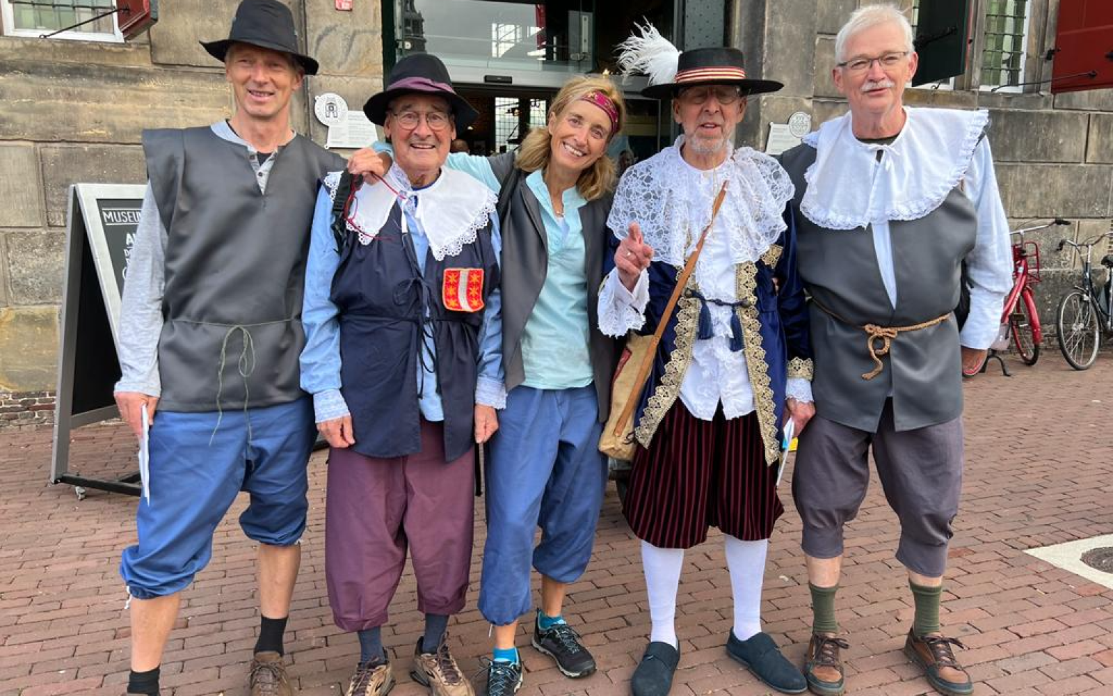 	Gouda bij Kerstlicht - 25 Steegjeswandeling met Gids