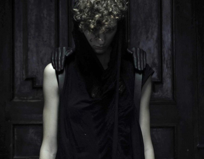 konstantin-kofta-human-anatomy-accessories-3-677x526