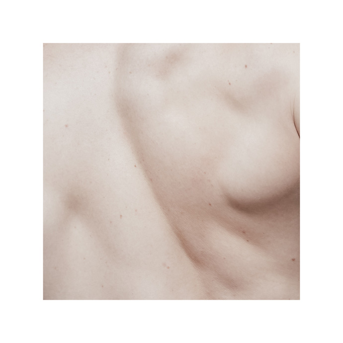 Nao_Naked-10