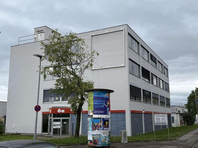 FR-Industriegebiet Nord - Komplette Broetage