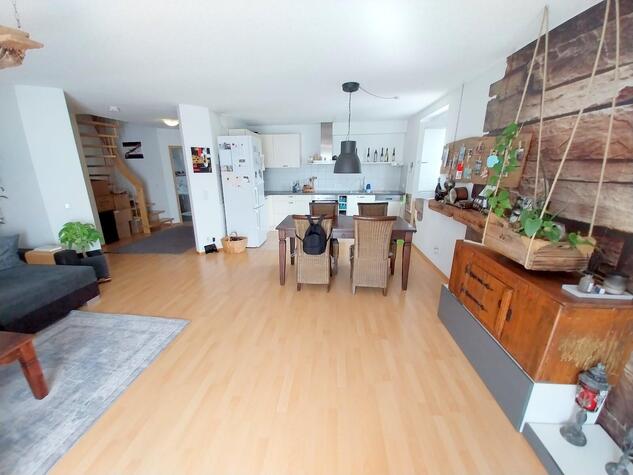 Wunderschne gerumige 3 Zimmer Maissonettenwohnung in Breisach