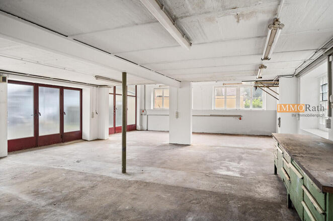 IMMORath.de - Wohnhaus mit Gewerbeanteil - und vielen Mglichkeiten