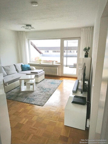 Solide Kapitalanlage, vermietete 2 Zimmer Wohnung  inkl. TG-Stellplatz