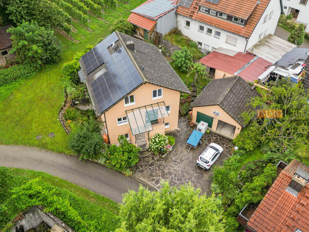 IMMORath.de - Grozgiges Einfamilienhaus mit Einliegerwohnung