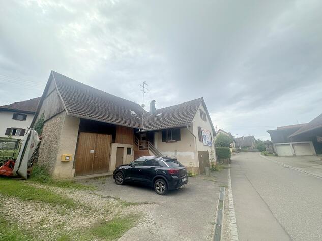 3 Familienhaus mit anfgebaute Scheune fr kreativen Handwerker