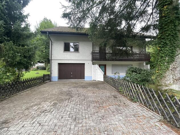 Charmante 3.5 Zimmerwohnung im Grnen in Zell i. W;