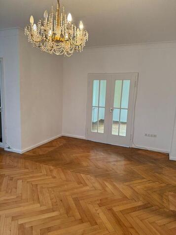 5-Zimmer-EFH in Badenweiler mit Garten, Garage & Burgblick