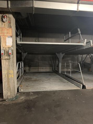 Duplex Parker in zentraler Freiburger Altstadt zu vermieten