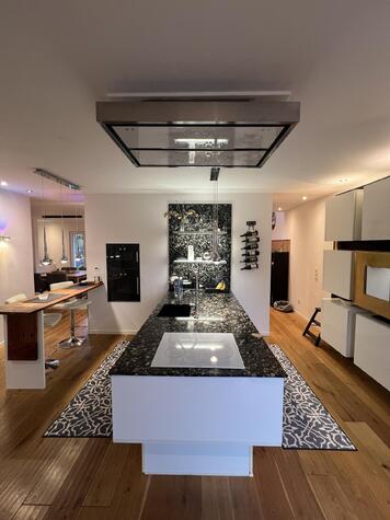 TOP DESIGNER VILLA MIT POOL grenznah bei Breisach: Lieber 1.Klasse in Frankreich statt 2.Klasse in D