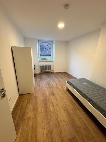 WG-Zimmer: Erstbezug nach Sanierung