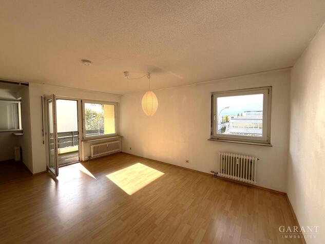 Helles, bezugsfreies Apartment - Unterwiehre -