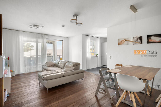 IMMORath.de - Moderne Eigentumswohnung mit Balkon