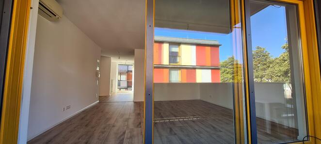 moderne 3 Zi.-Senioren-Wohnung - klimatisiert, barrierefrei, mit Balkon - in Weil am Rhein