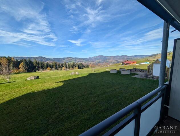 Attraktive 2 Zimmer-EG-Wohnung in sonniger Lage - mit einem IMPOSANTEN Panoramablick!