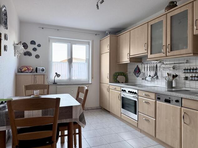 Helle 3-Zimmer-Wohnung mit berdachtem Balkon