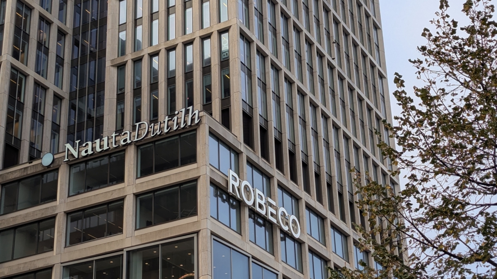 A picture of the Robeco building on my first workday