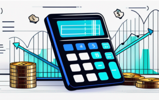 Ein Taschenrechner, Euro-Geldscheine und aufsteigende Inflationskurve im Hintergrund.