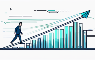 Manager hält Gehaltsscheck, Diagramme mit Gehaltsstufen im Hintergrund.