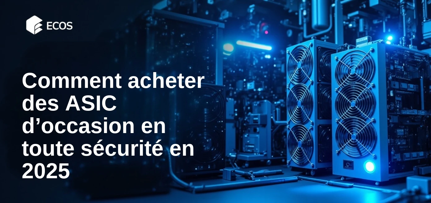 Gros plan des mineurs ASIC d'occasion empilés dans une installation industrielle de minage, éclairés par des lumières bleues et néon mettant en valeur l'équipement