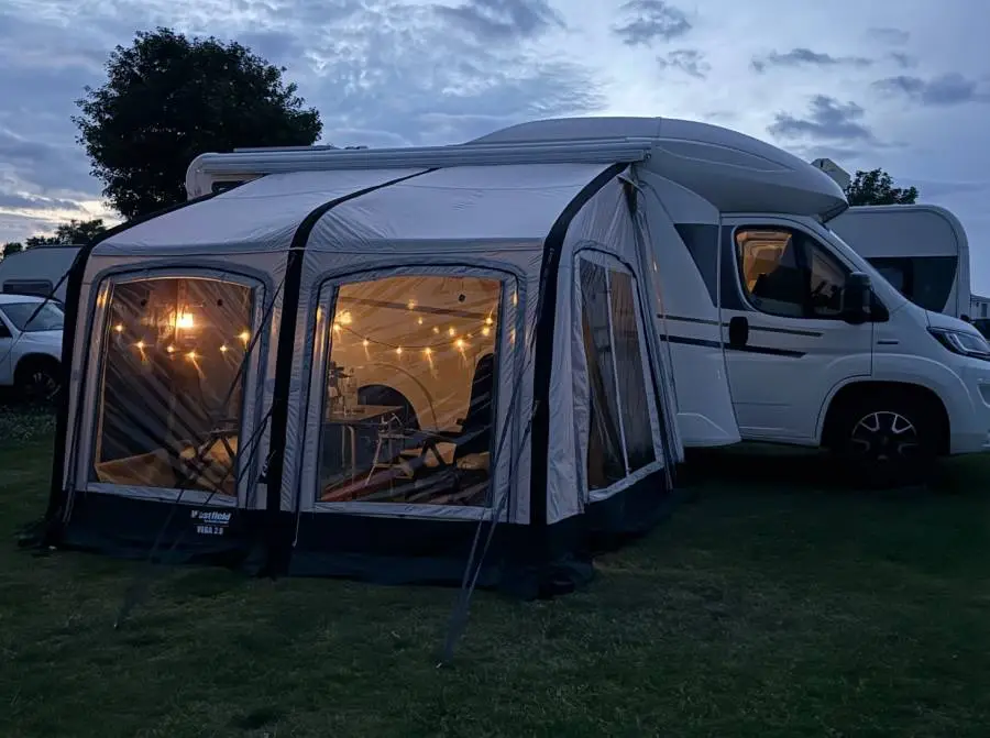 Eura Mobil Profila RS 695 EB Bild 4