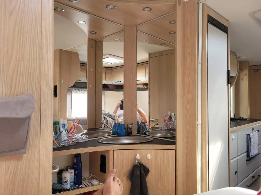 Hymer Eriba Family 560 Bild 6