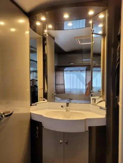 Hobby Premium 560 CFe - Bild 18