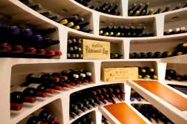 Searching for One of the Stunning Wine Cellar Desi, Darlinghurst