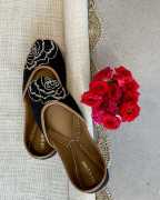 Buy punjabi jutti online at best prices 2024 - pas, ¥ 2,590