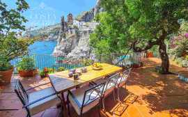 Why Should You Book Villa for Holiday on Amalfi Co, Furore