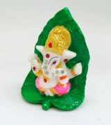 Ganesha Idol on Leaf Showpiece , ps 18