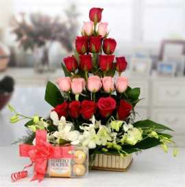 Cheap Valentines Day Flowers To Lucknow, $ 5