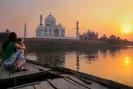 Explore India with Saints and Monks – Your Ultimat