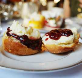 Romantic Couple Dinner Places in Melbourne at Bay , Melton South