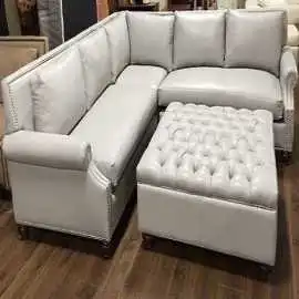 Sofa U Love, Pasadena