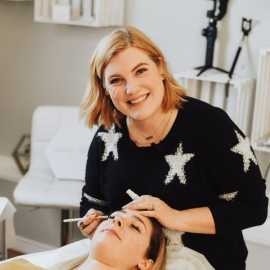 Bee Pampered Certified Trainer, Langley