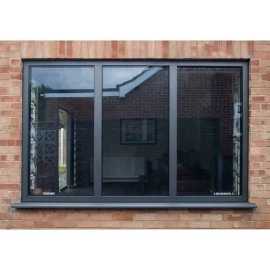 Mid-Size Window Black – Perfect for Homes, Bjarred