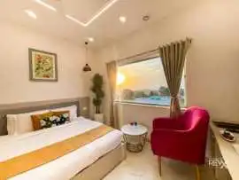 Best Hotel Near Ganga in Rishikesh– Neeraj Luxury
