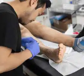What Kind of Doctor Treats Varicose Veins?, San Diego