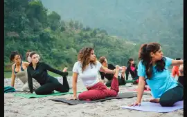300 hour Yoga Teacher Training in Rishikesh, Miami
