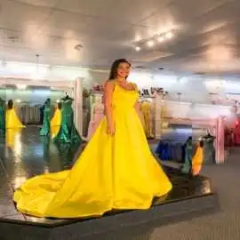 Dazzles Pageant & Prom Apparel, Columbia