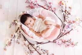 Celebrate Motherhood with 1stMonth Baby Photoshoot, Gurgaon