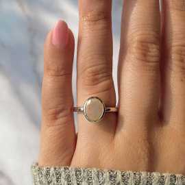 Fire and Ice: Opal Jewelry's Distinct Color Play, $ 33