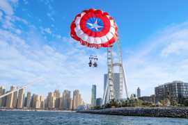 Romantic Couple Parasailing Tour in Dubai!, Dubai